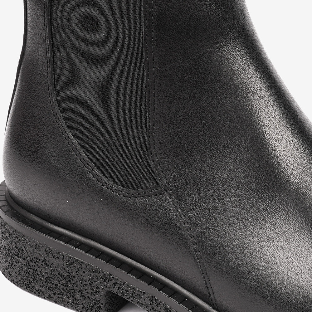 4K2FB33901 Chelsea Boots