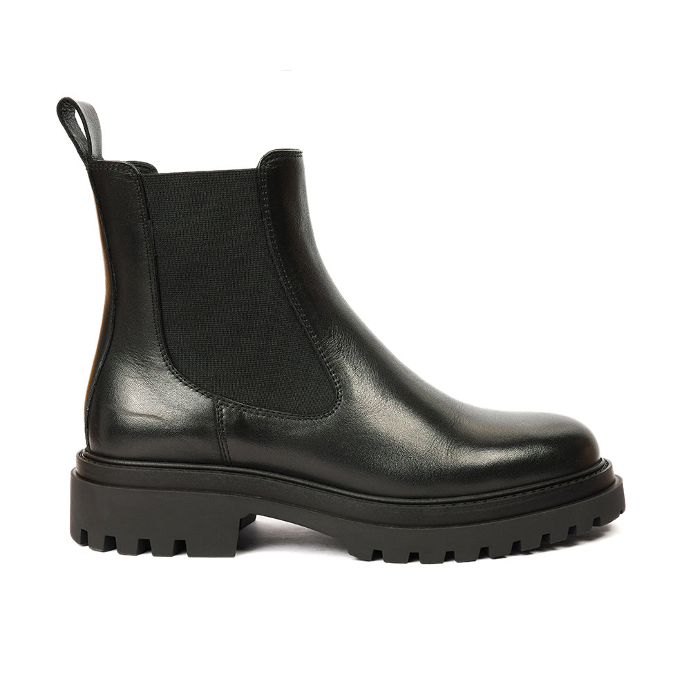 4K2UB59138 Chelsea Boots